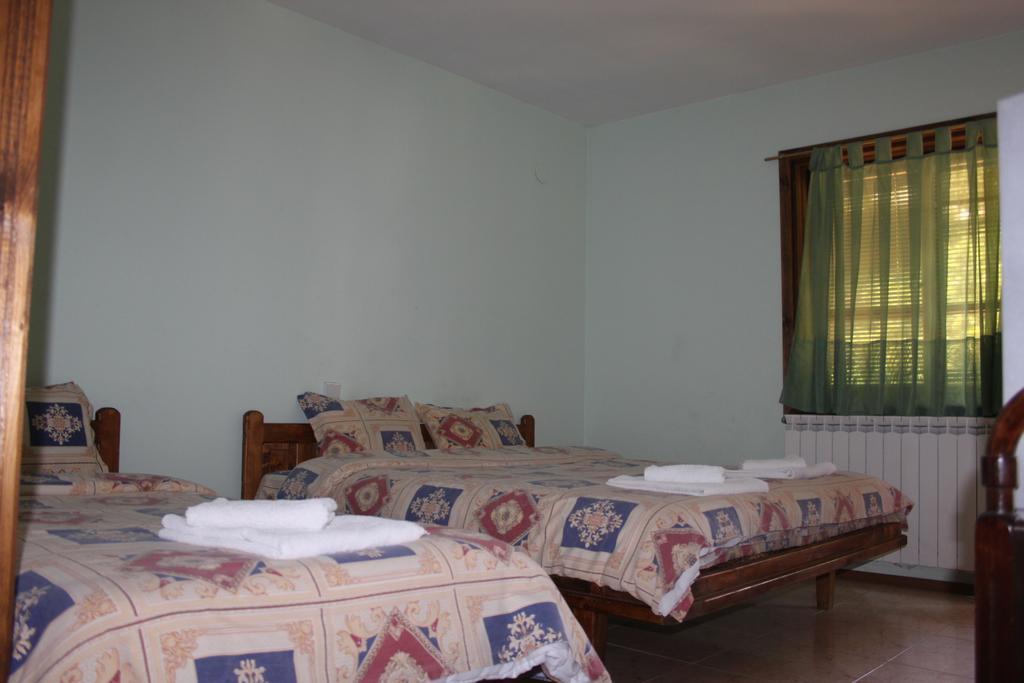 Guest House Chinarite Sandanski Pokoj fotografie